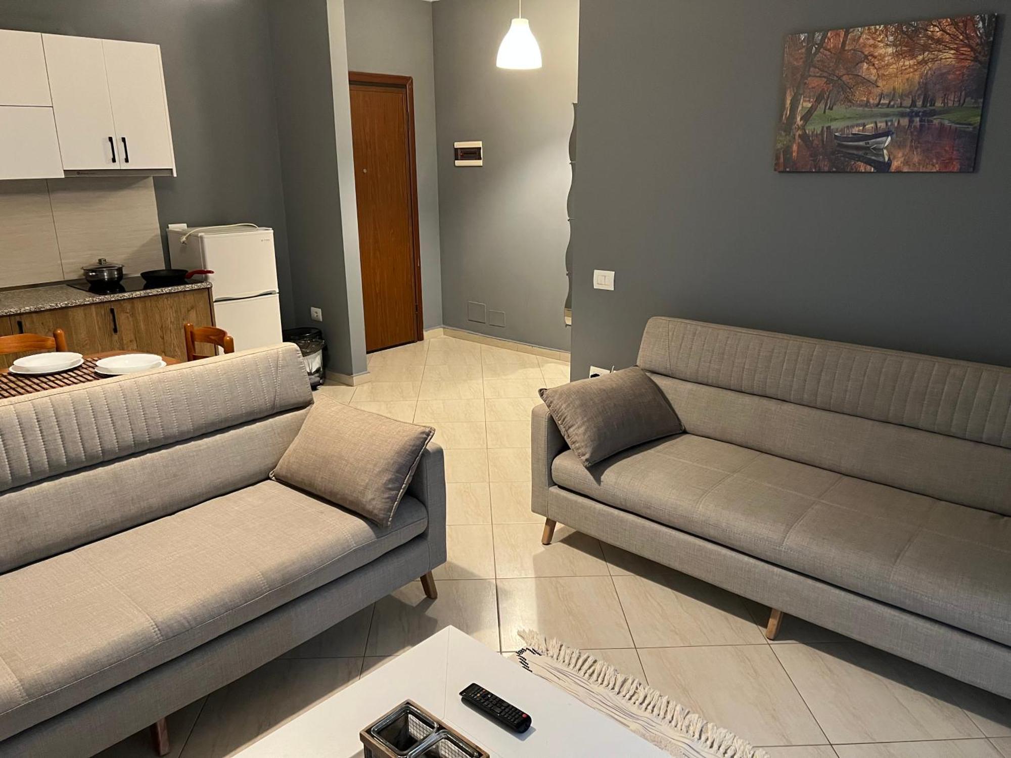 Apartamente Oslo Vlorë Exterior foto