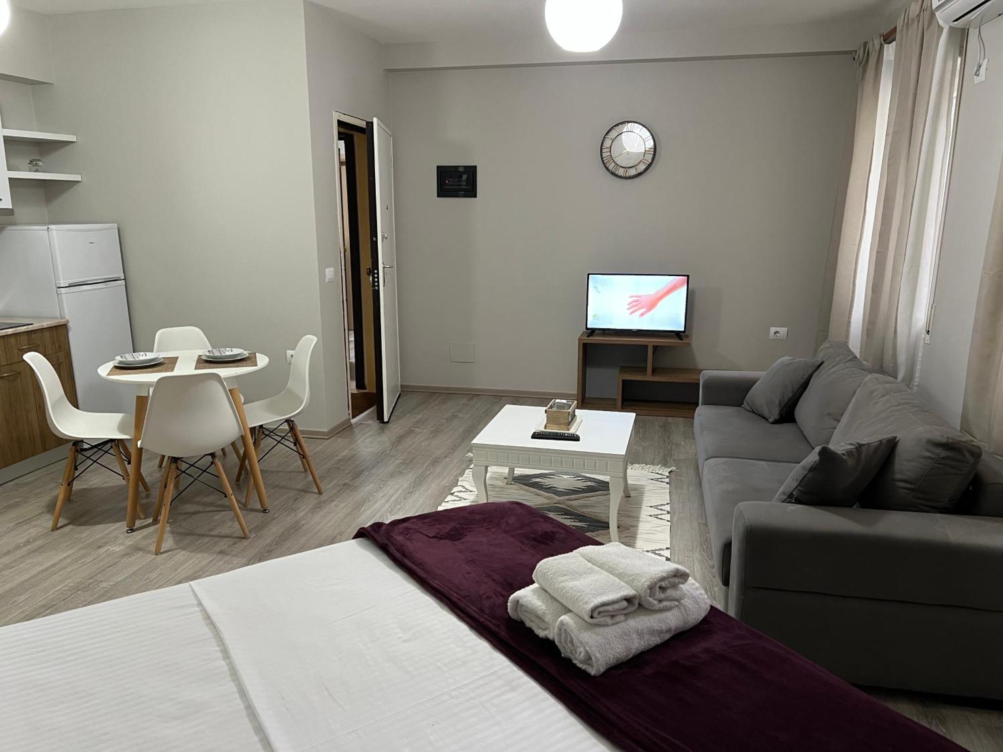 Apartamente Oslo Vlorë Exterior foto